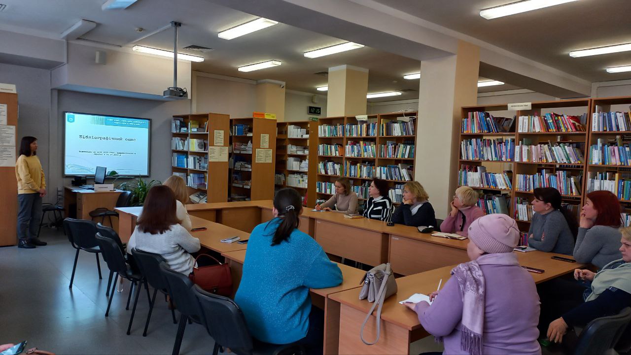 photo 5325682112315119601 y